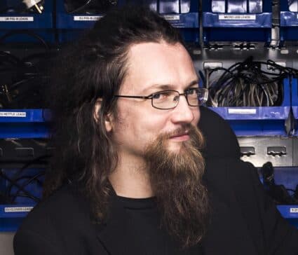 La manipulation dextre des robots en discussion : épisode 152 du Robot Talk avec Rich Walker