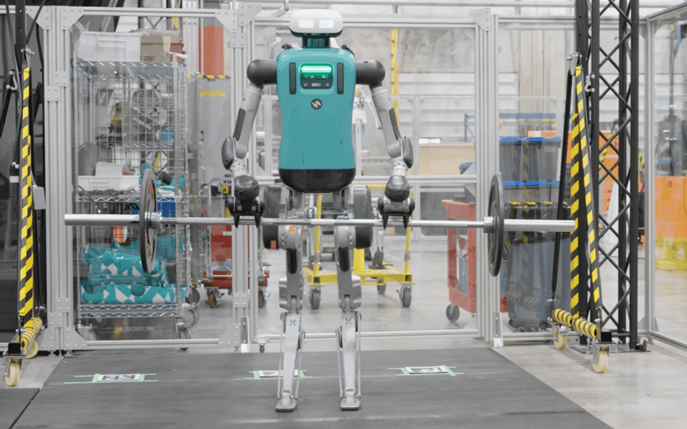 Digit apprend le soulevé de terre